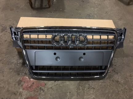 Решетка радиатора Audi A4 B8 2007г - 2011г