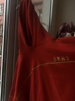 Укороченная толстовка dkny