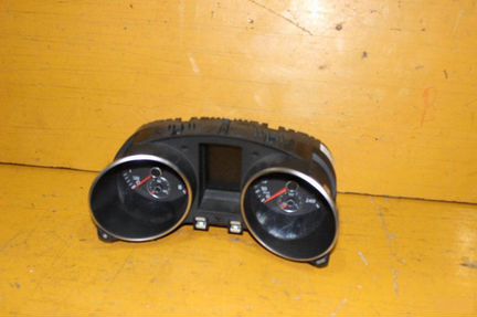 Щиток приборов Volkswagen Golf 6