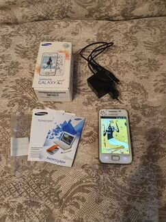Телефон Samsung Ace GT-S5830i