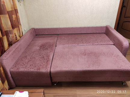 Угловой диван