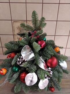 Елочка ручной работы из Нобилиса