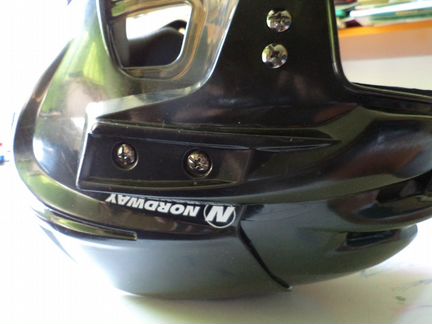 Шлем детский хоккейный