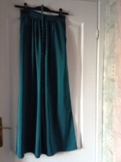 Юбка новая длинная цвет малахит