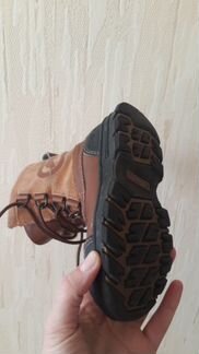 Кожаные ботинки