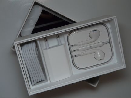 5 iPhone Silver в хорошем состоянии