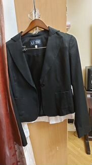 Пиджак женский 44-46 Armani jeans