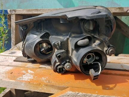 Фара kia carens правая