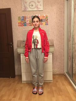 Спортивная ветровка красная Exhibit 42-44 рр