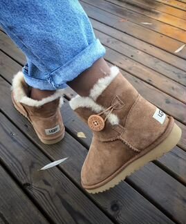 Угги с пуговицей Bailey Button