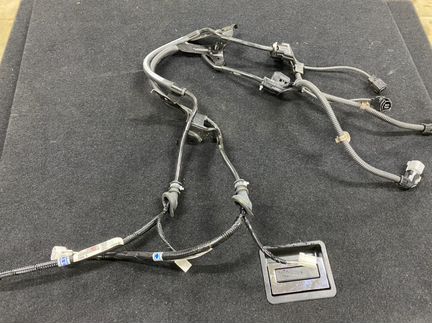 Проводка заднего суппорта Lexus UX