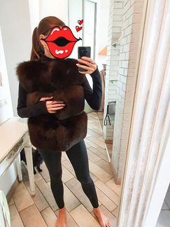 Меховой жилет