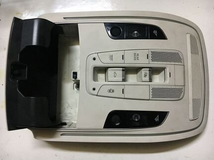 Плафон освещения салона Audi 4H0947135N