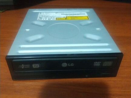 Дисковод DVD-RW