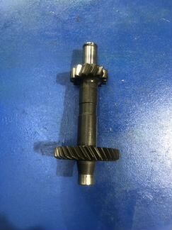 Вал задней передачи 0AM