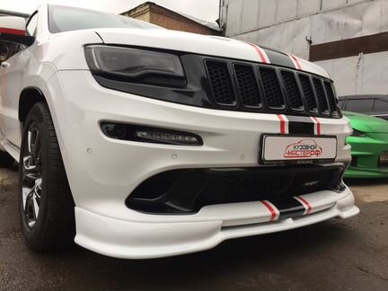 Накладка переднего бампера jeep SRT 8